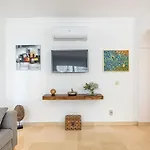 Elegant Apartment, Steps From The Sea With Parking Included Apartman Marbella