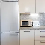 Apartman Elegant Apartment, Steps From The Sea With Parking Included Marbella